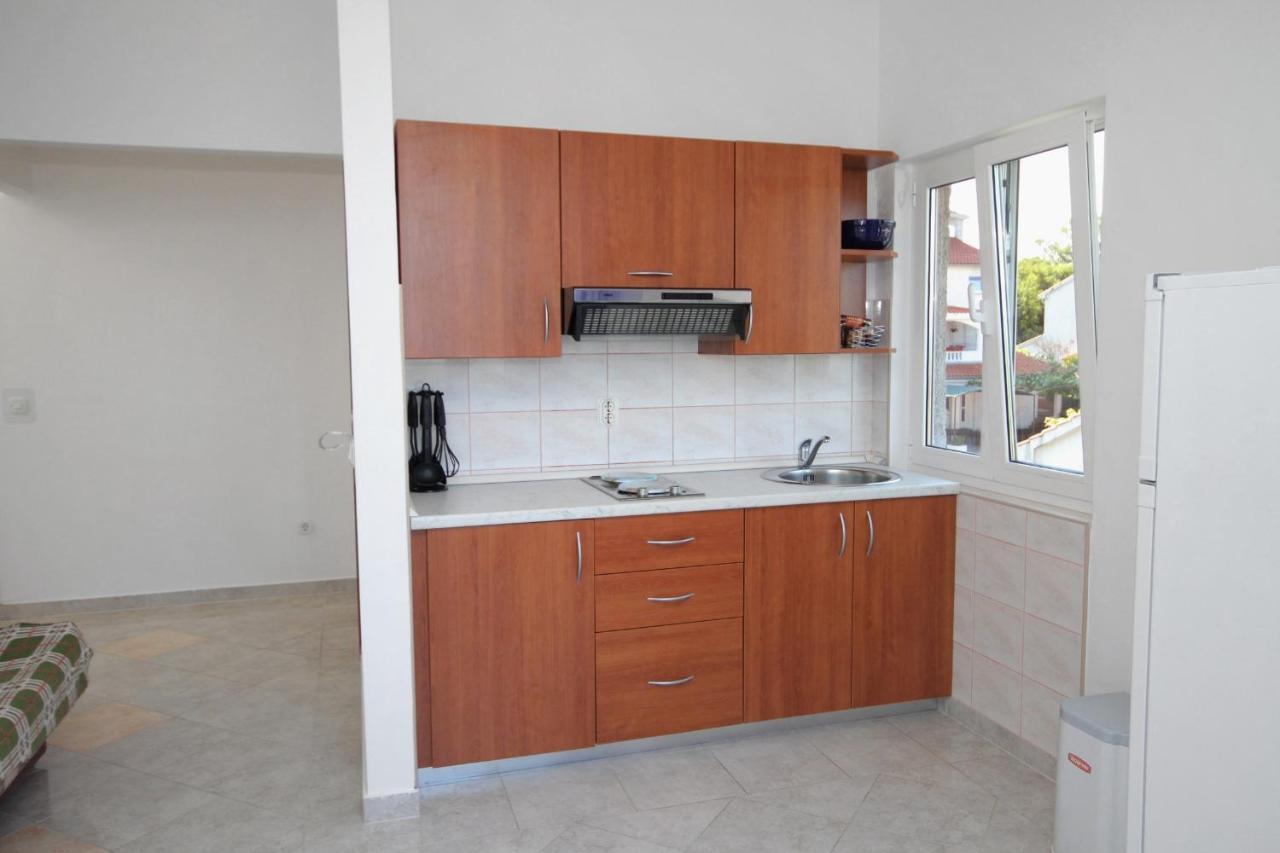Apartments And Rooms With Parking Space Njivice, Krk - 5458 Exterior foto